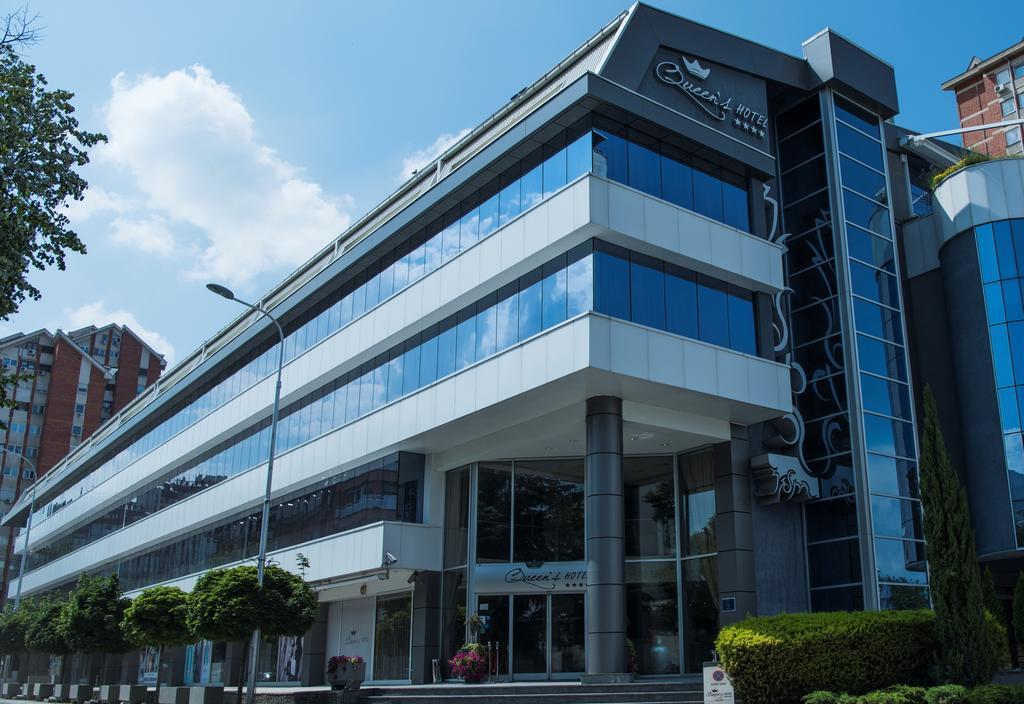 Queen'S Hotel - Zebra Centre Skopje Ngoại thất bức ảnh